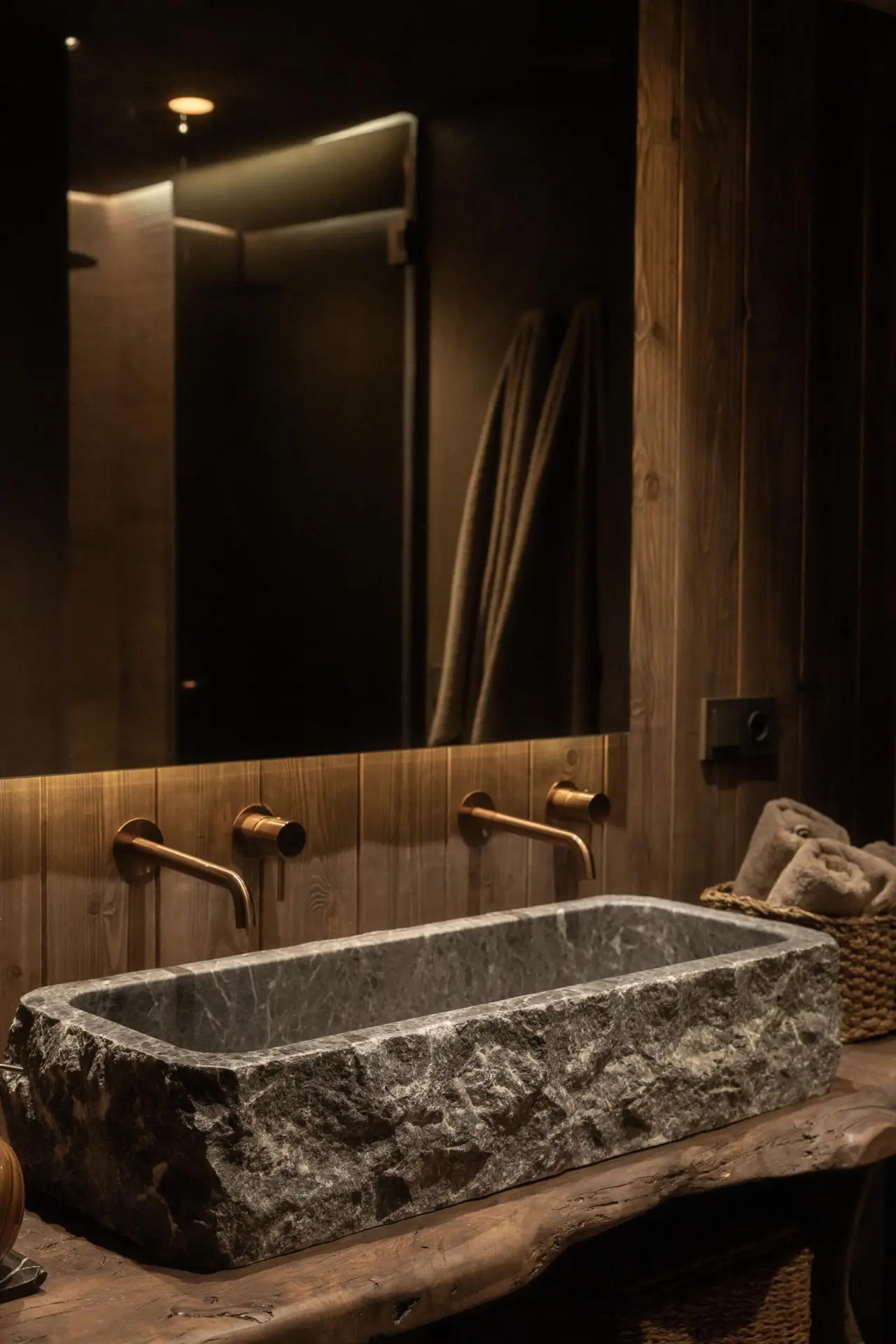 Natural stone washbasin